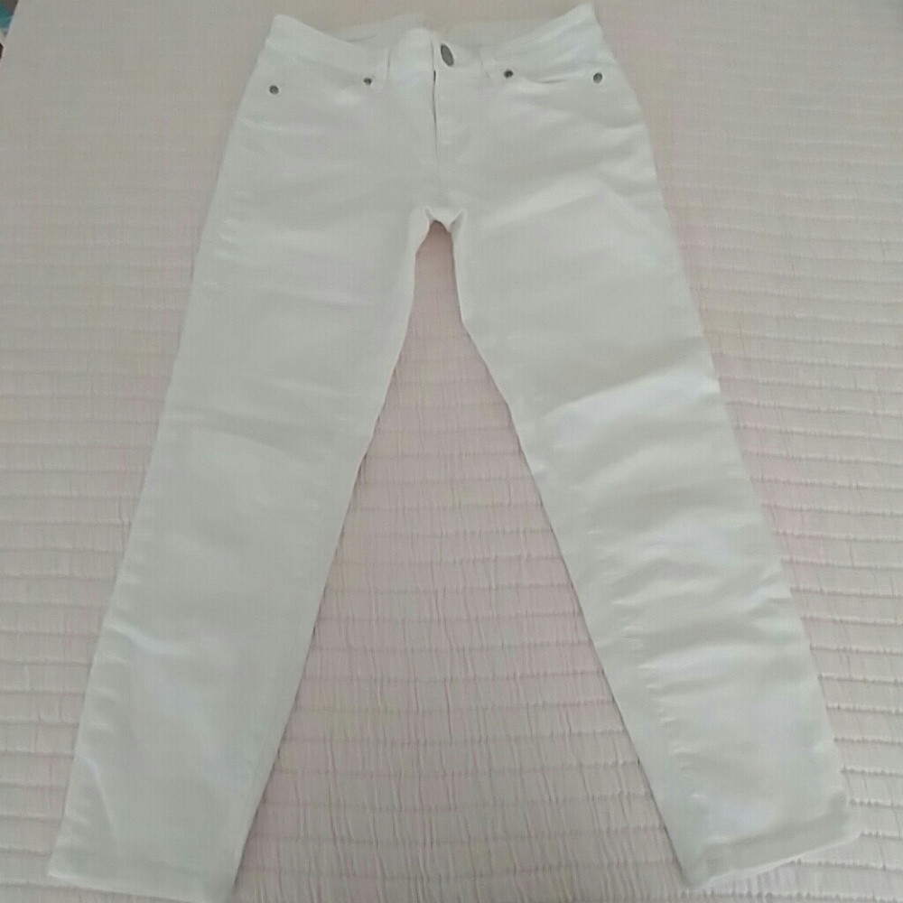 Loft Petite Skinny Ankle Jeans